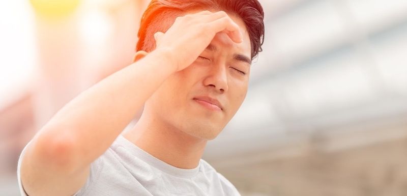Fortes chaleurs : quel impact sur la survenue des migraines ?