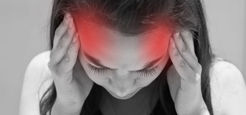 Migraine chronique chez une femme